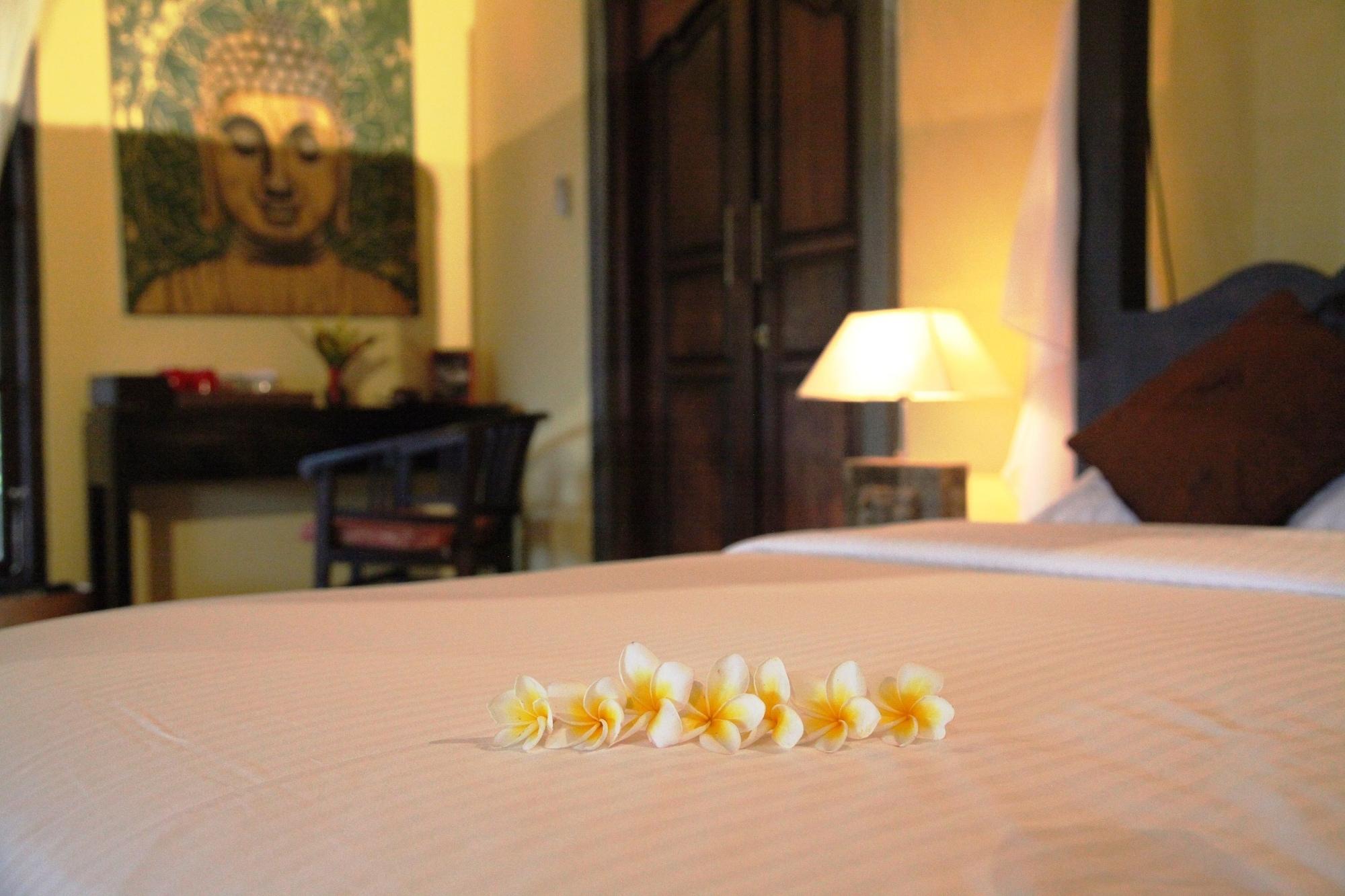Puri Mangga Sea View Resort And Spa Lovina  Ngoại thất bức ảnh